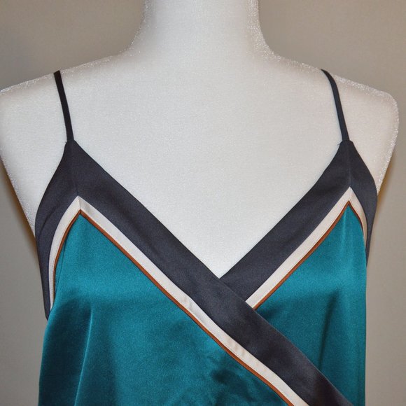 3/$25 Loft Tank Top - Picture 6 of 11